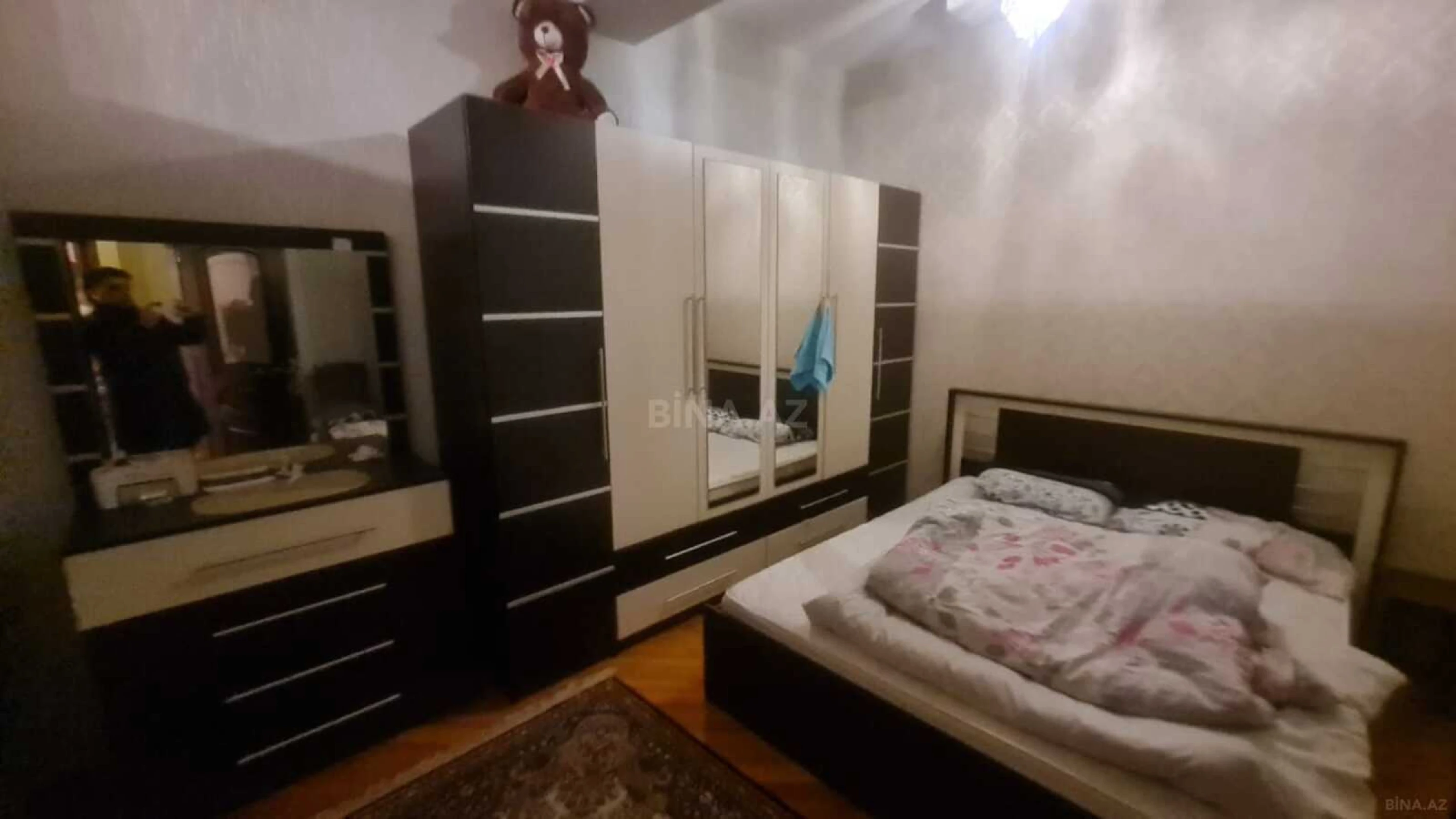 Kirayə verilir 2 otaqlı mənzil 70 m²