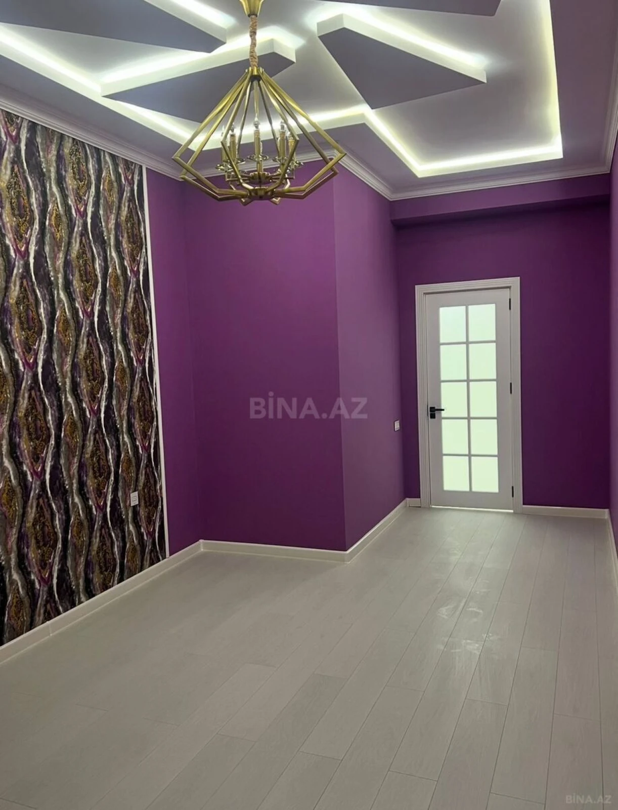 Satılır 3 otaqlı mənzil 128 m²