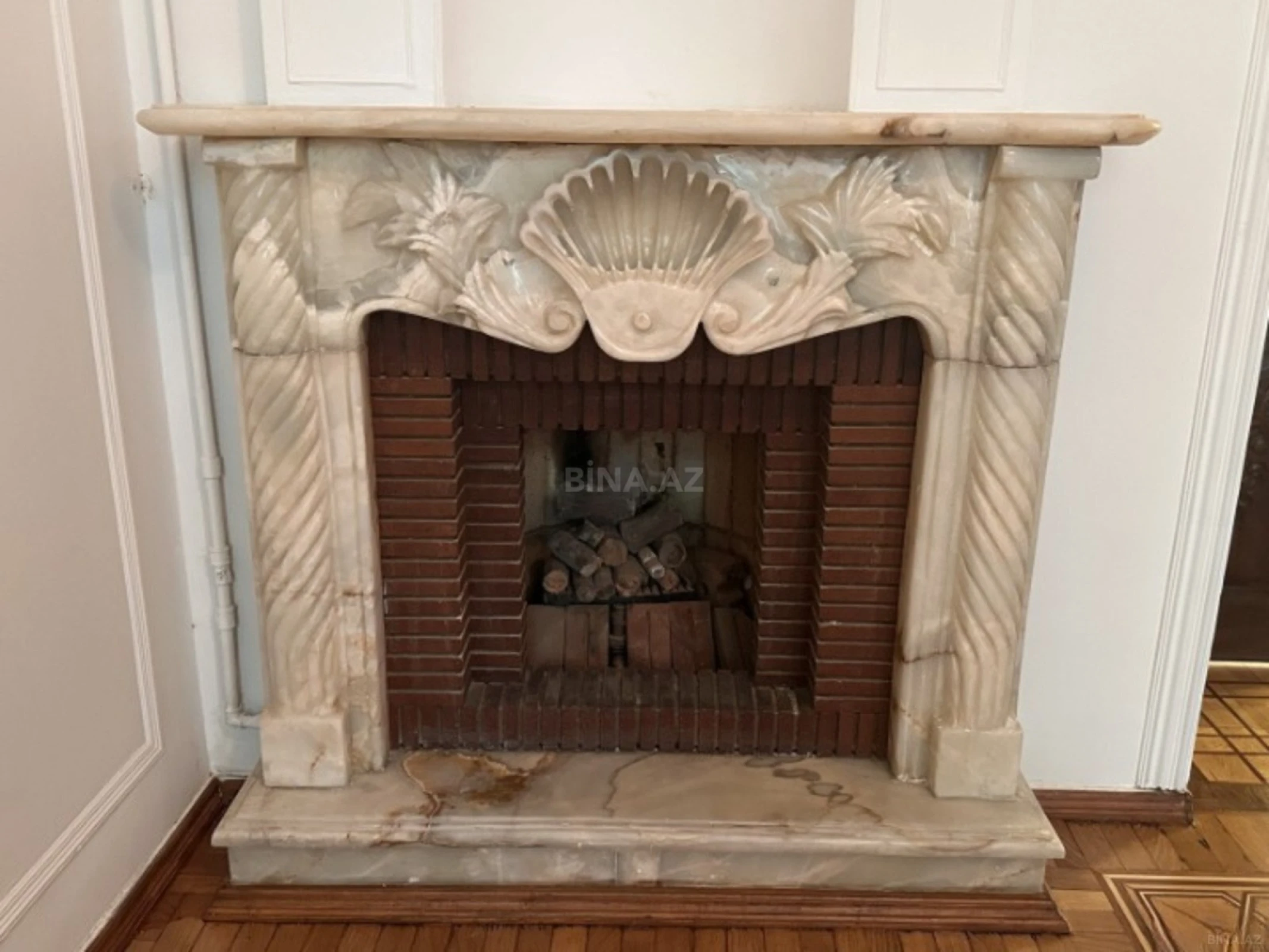 Kirayə verilir 5 otaqlı ofis 200 m²