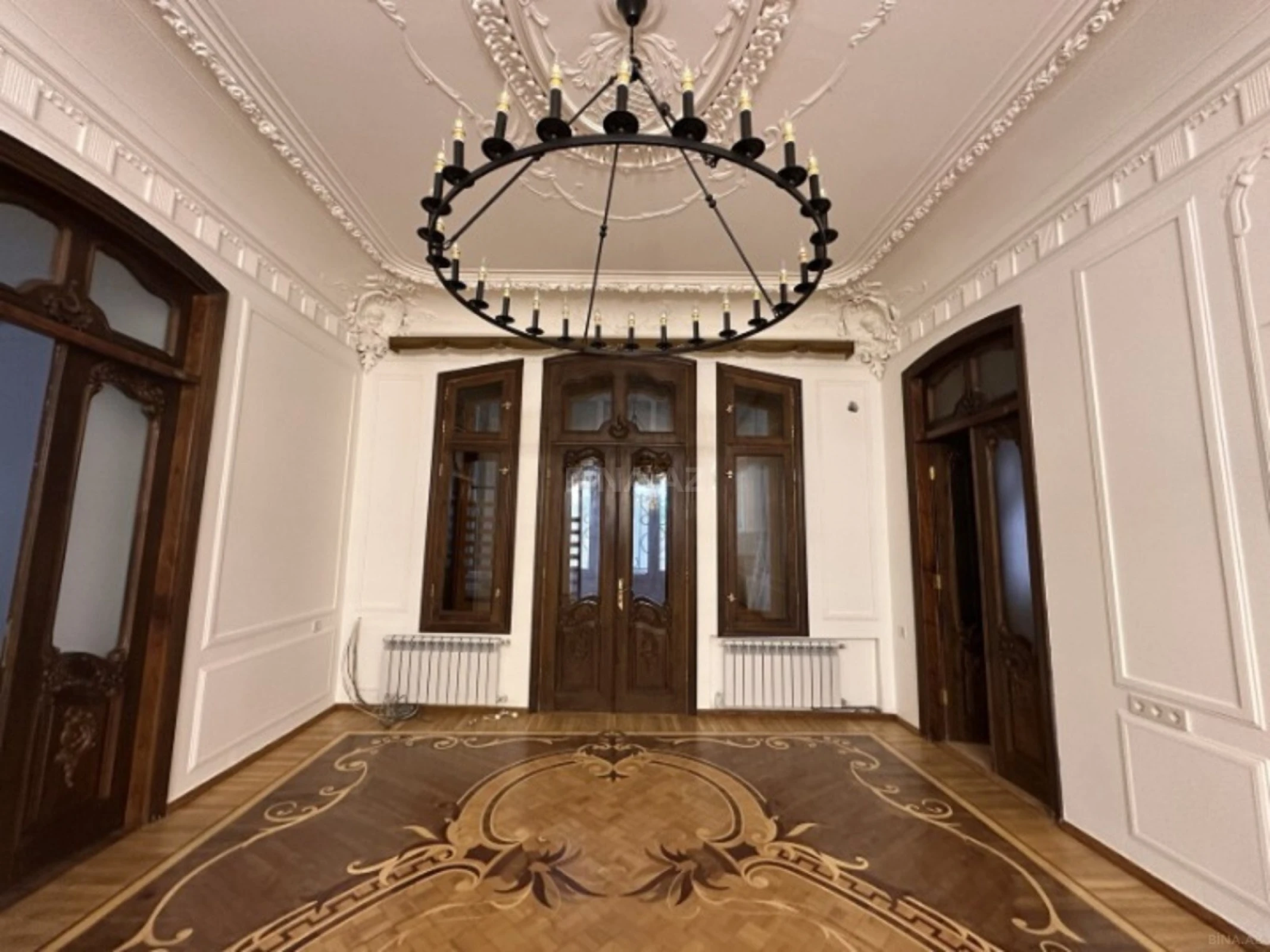 Kirayə verilir 5 otaqlı ofis 200 m²