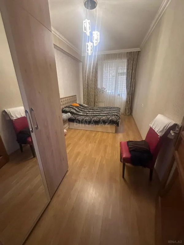 Kirayə verilir 2 otaqlı mənzil 65 m²