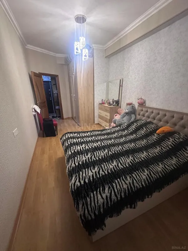 Kirayə verilir 2 otaqlı mənzil 65 m²