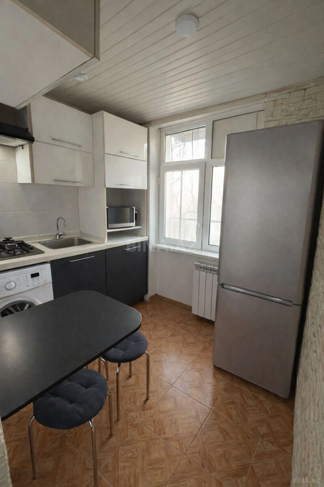 Satılır 3 otaqlı mənzil 65 m²