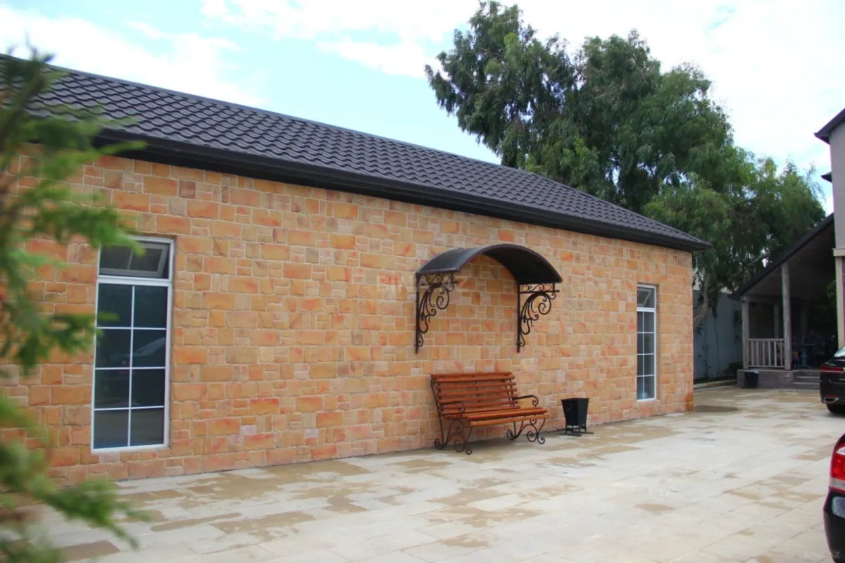 Kirayə verilir 6 otaqlı həyət evi 450 m²
