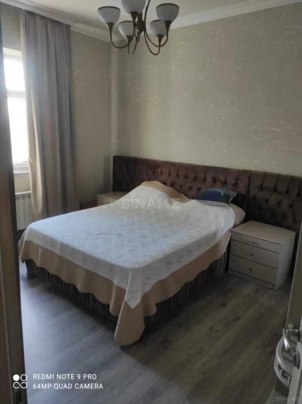 Kirayə verilir 6 otaqlı həyət evi 450 m²