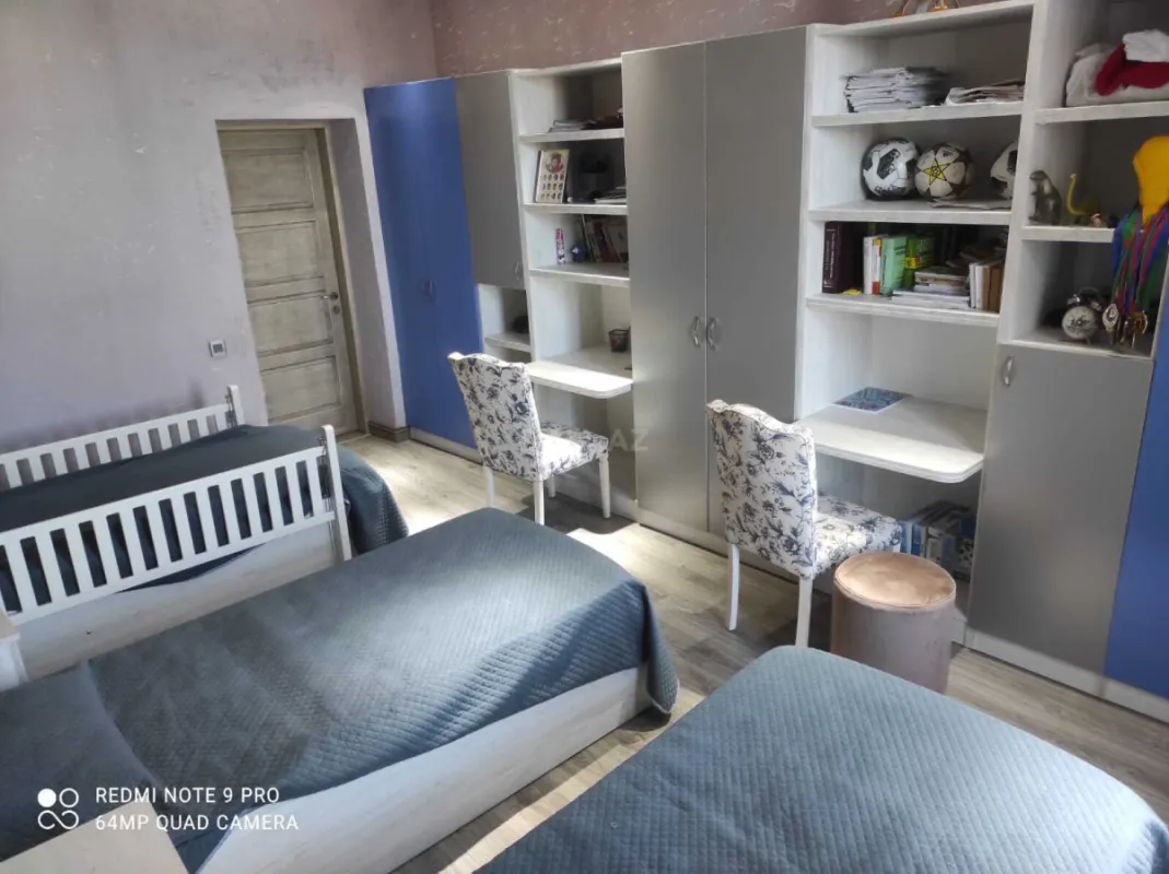 Kirayə verilir 6 otaqlı həyət evi 450 m²