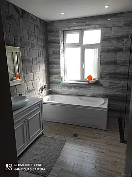 Kirayə verilir 6 otaqlı həyət evi 450 m²