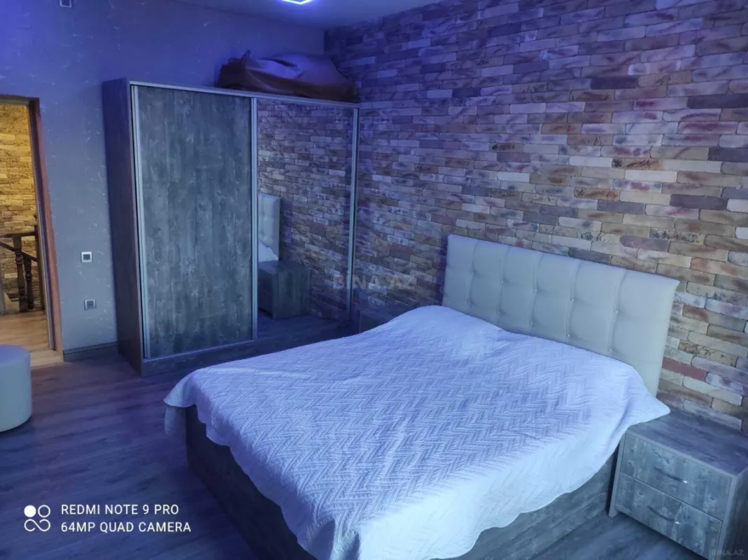 Kirayə verilir 6 otaqlı həyət evi 450 m²