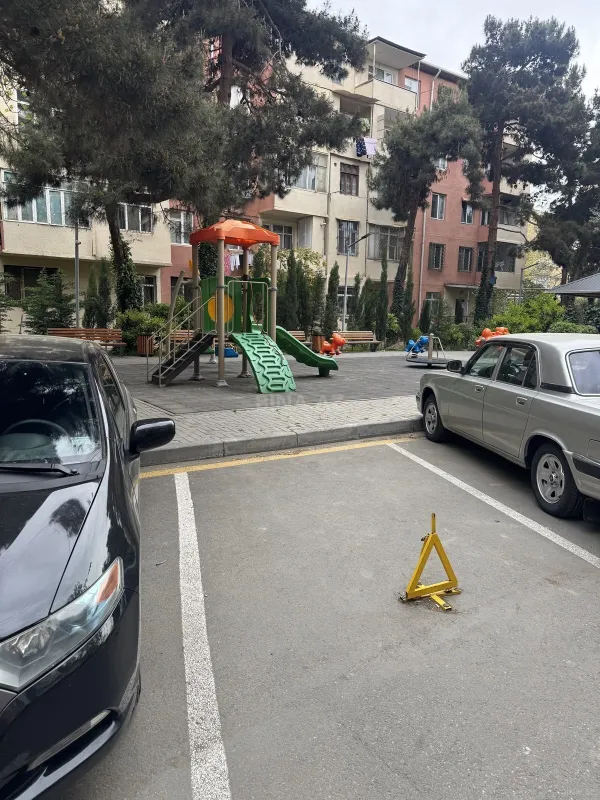 Kirayə verilir 2 otaqlı mənzil 50 m²