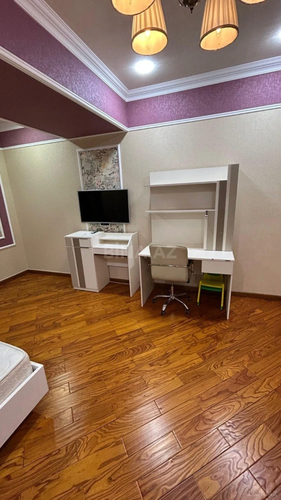 Kirayə verilir 5 otaqlı mənzil 320 m²