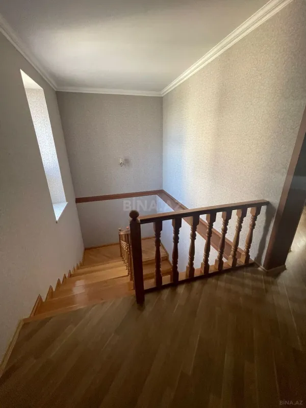 Kirayə verilir 5 otaqlı həyət evi 230 m²