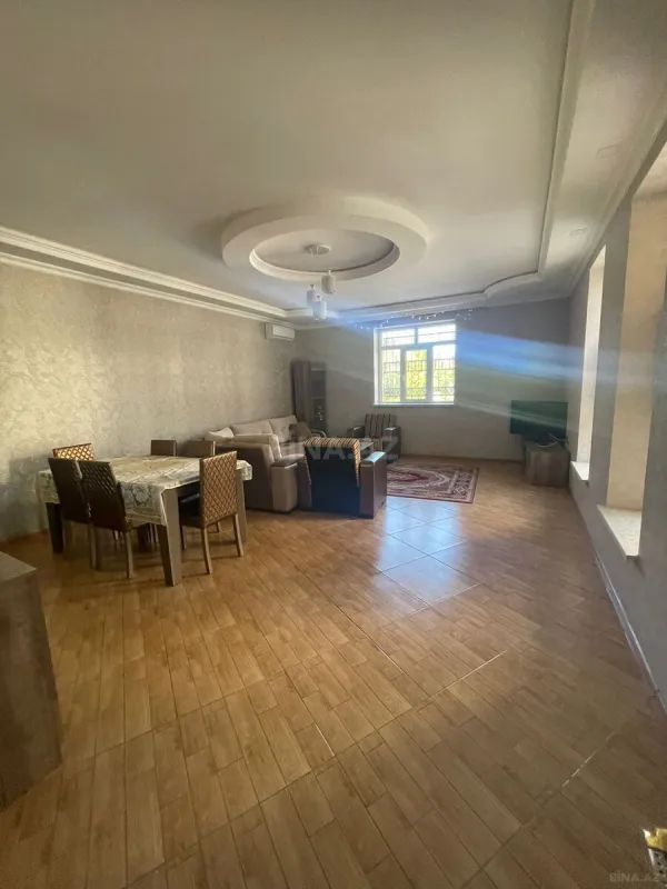 Kirayə verilir 5 otaqlı həyət evi 230 m²