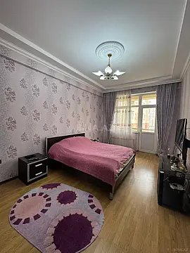 Satılır 2 otaqlı mənzil 103 m²