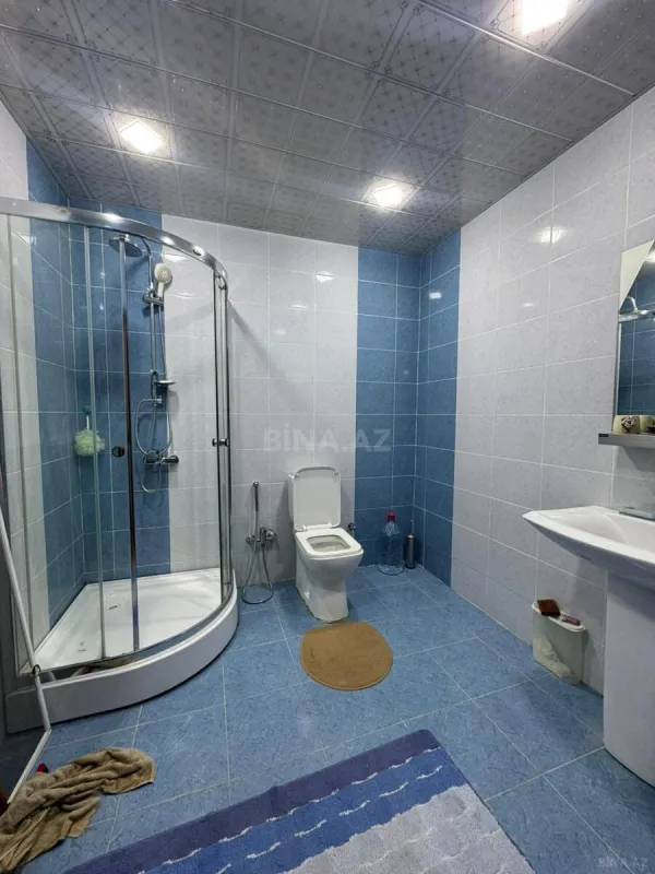 Satılır 2 otaqlı mənzil 103 m²