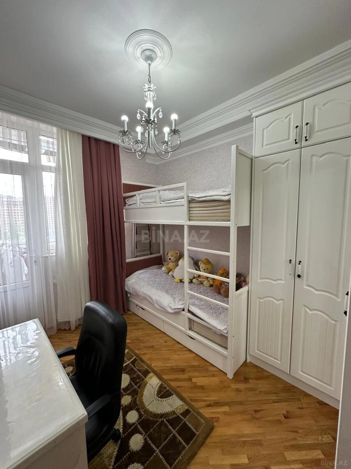 Satılır 3 otaqlı mənzil 90 m²