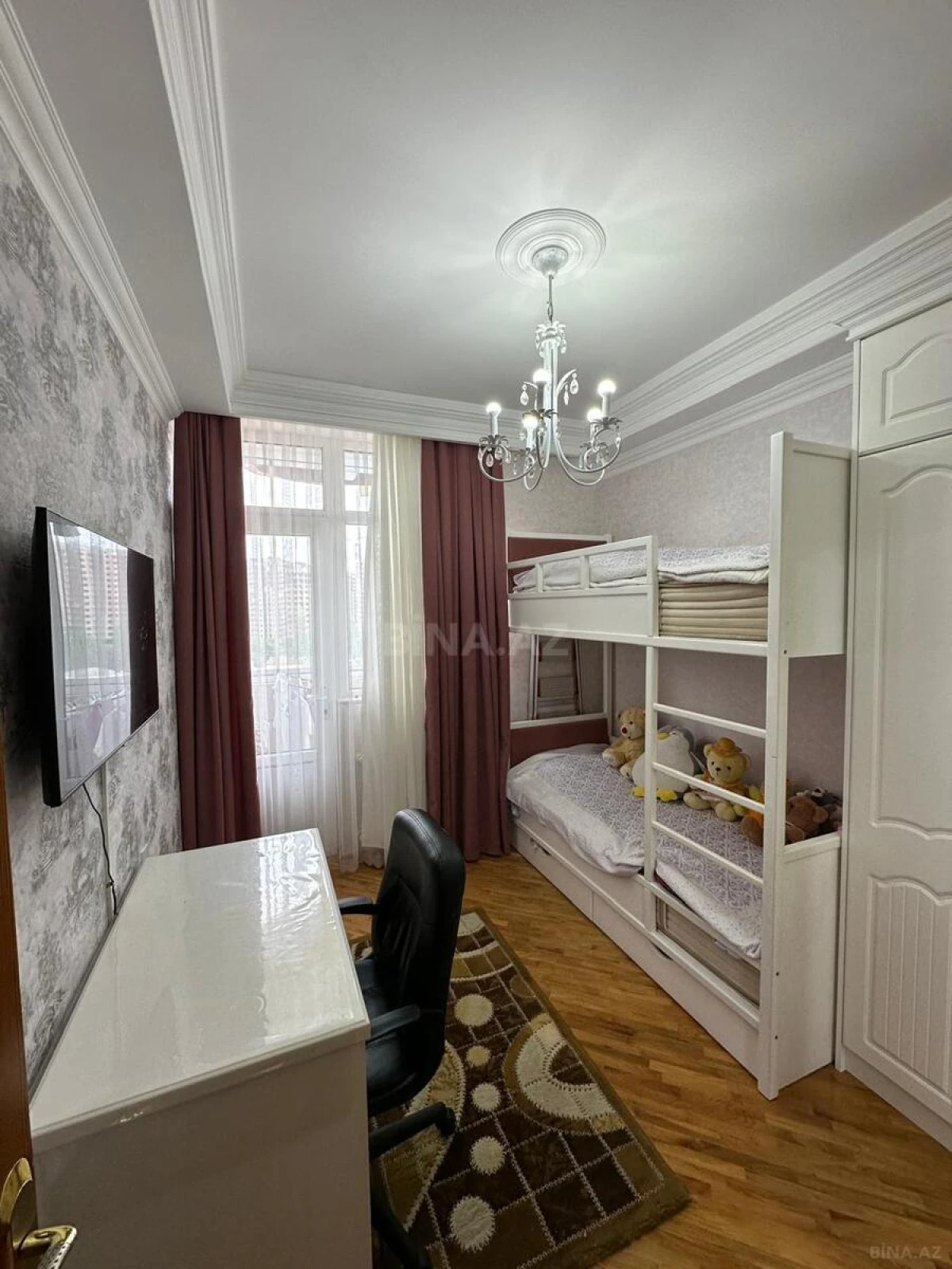 Satılır 3 otaqlı mənzil 90 m²
