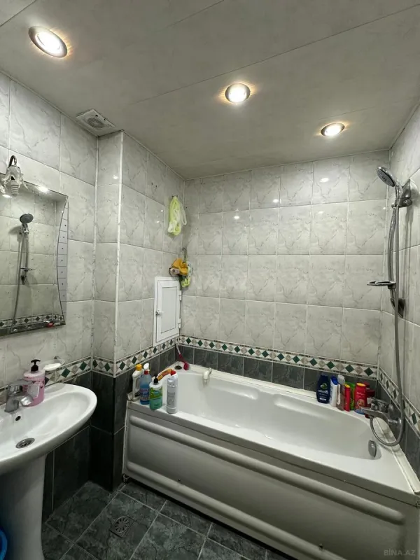 Satılır 3 otaqlı mənzil 90 m²