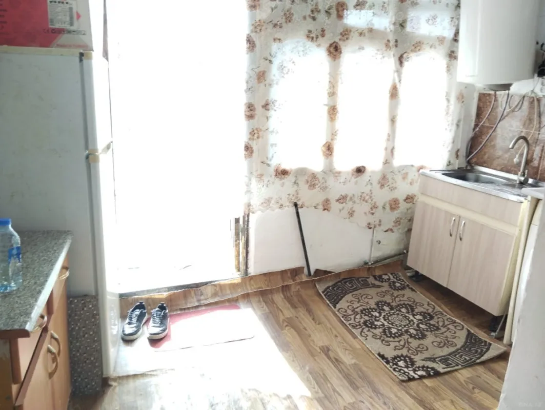 Kirayə verilir 1 otaqlı mənzil 20 m²