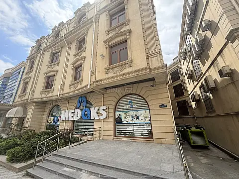 Kirayə verilir obyekt 2000 m² — Bakı, Nərimanov 2000.00 m²