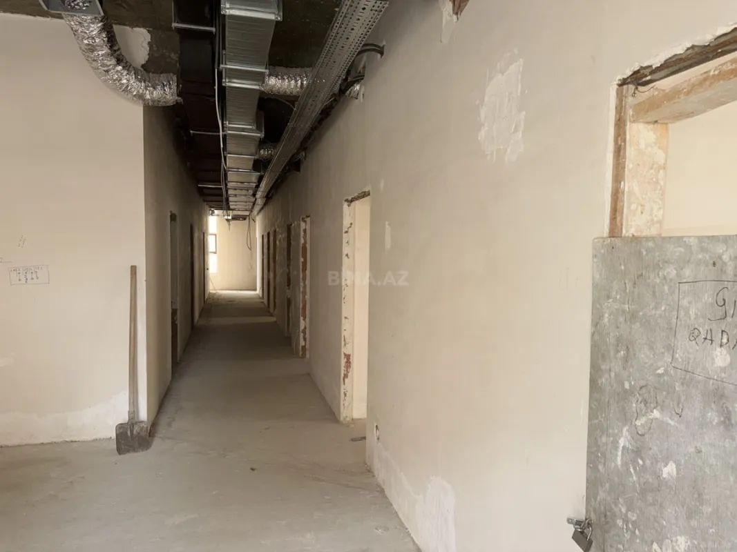 Kirayə verilir obyekt 2000 m²