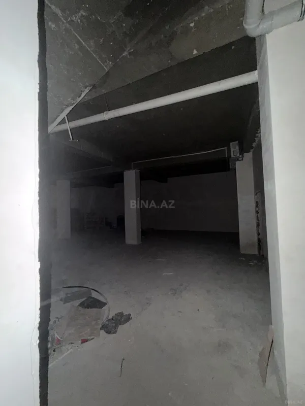 Kirayə verilir obyekt 2000 m²