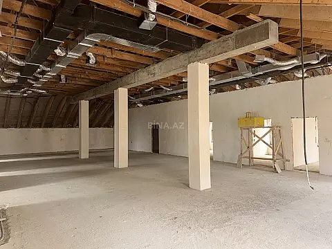 Kirayə verilir obyekt 2000 m²
