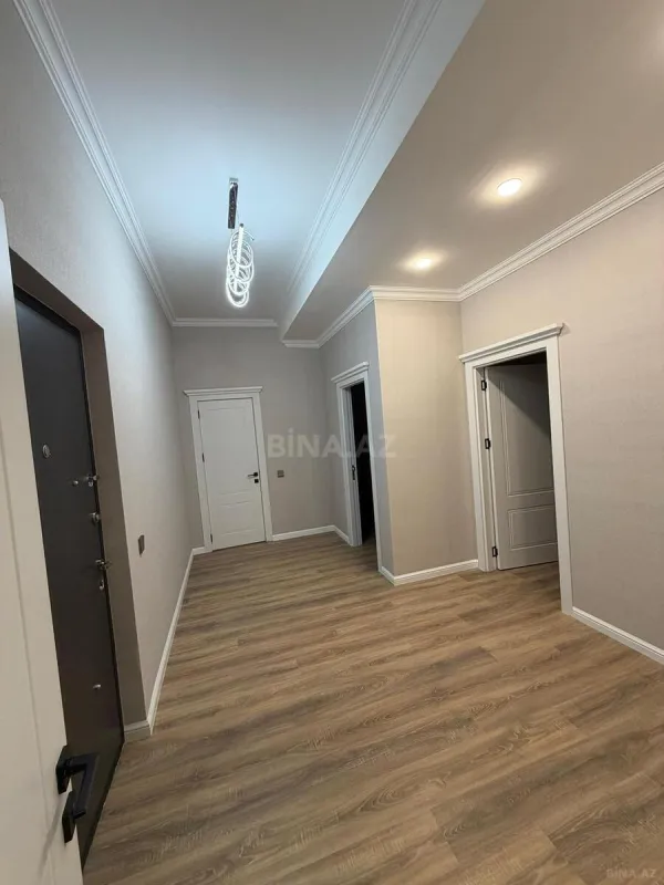 Satılır 3 otaqlı mənzil 83 m²