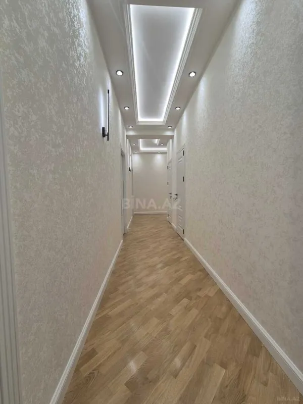 Satılır 3 otaqlı mənzil 103 m²