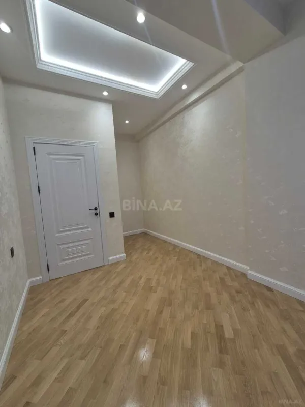 Satılır 3 otaqlı mənzil 103 m²