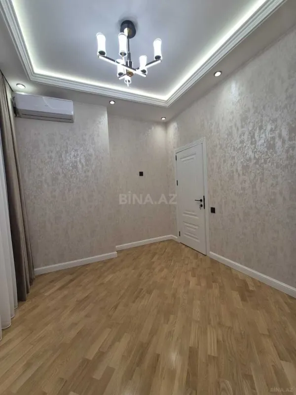 Satılır 3 otaqlı mənzil 103 m²