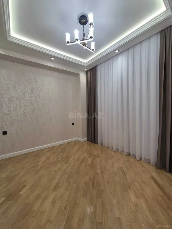 Satılır 3 otaqlı mənzil 103 m²