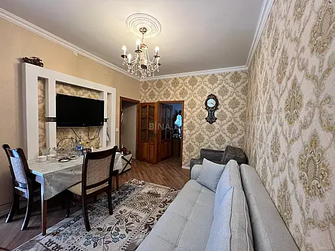 Satılır 2 otaqlı mənzil 55 m²