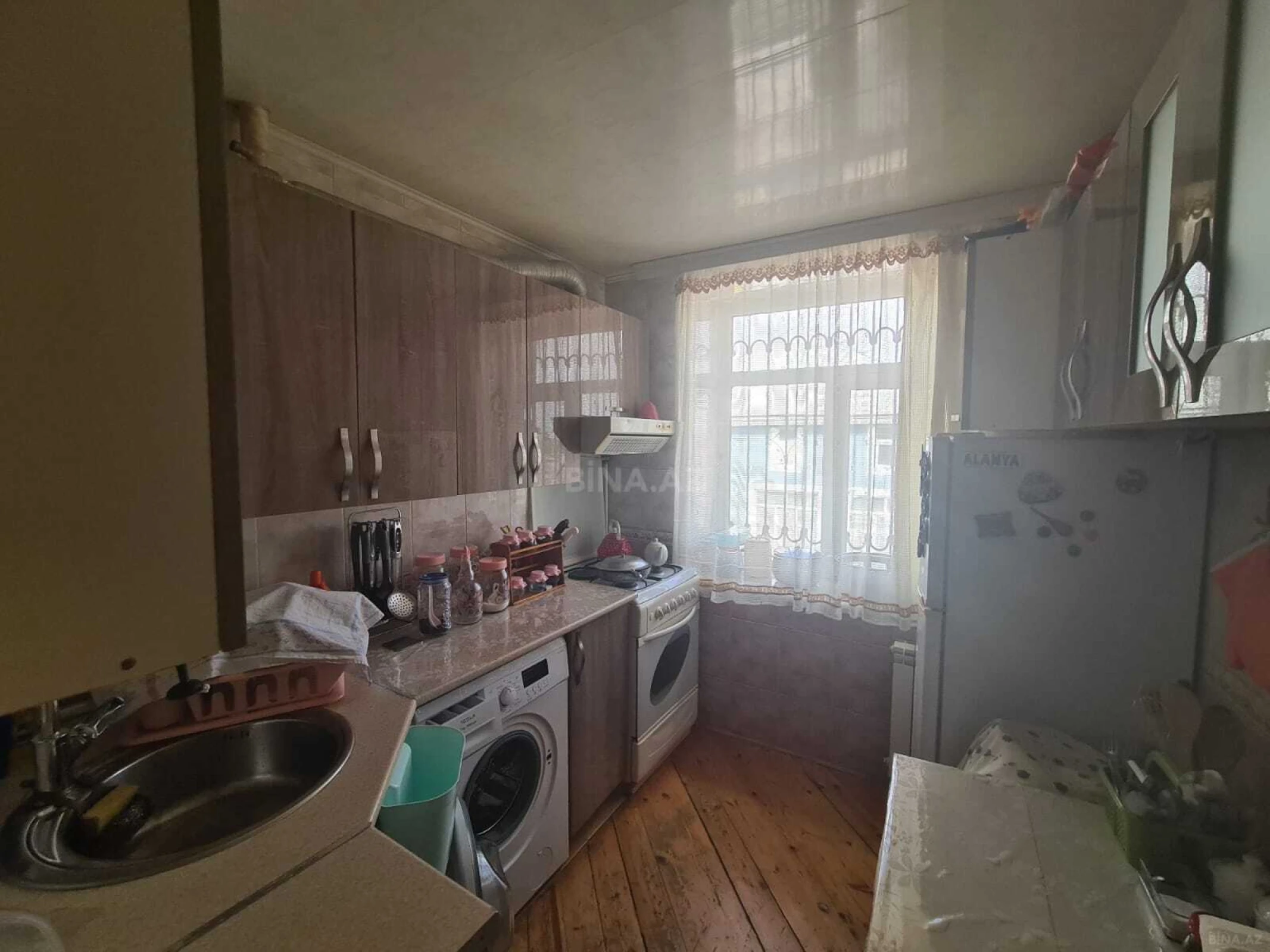 Satılır 3 otaqlı mənzil 71 m²