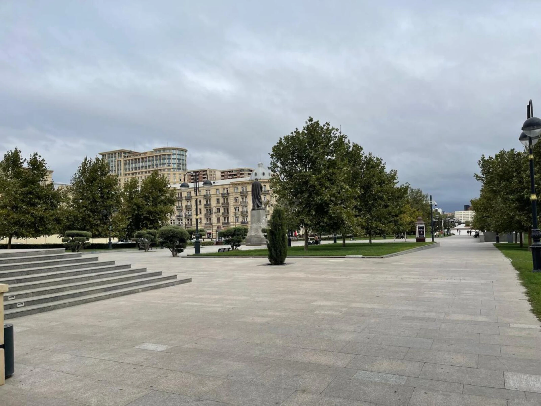 Satılır 3 otaqlı mənzil 70 m²