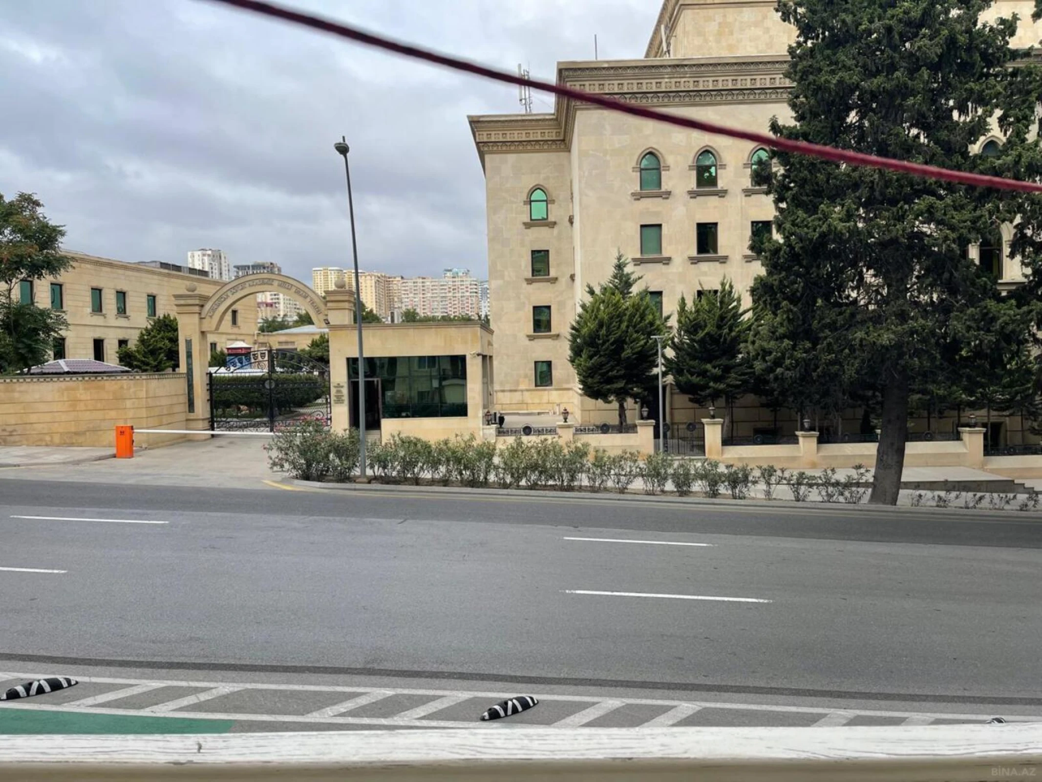 Satılır 3 otaqlı mənzil 70 m²