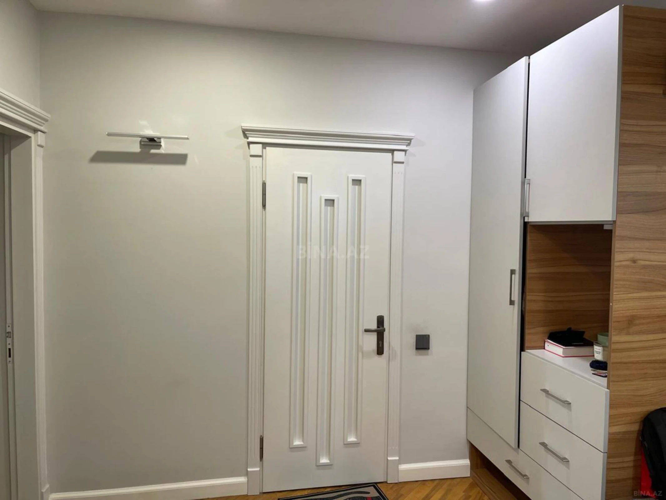 Satılır 3 otaqlı mənzil 70 m²