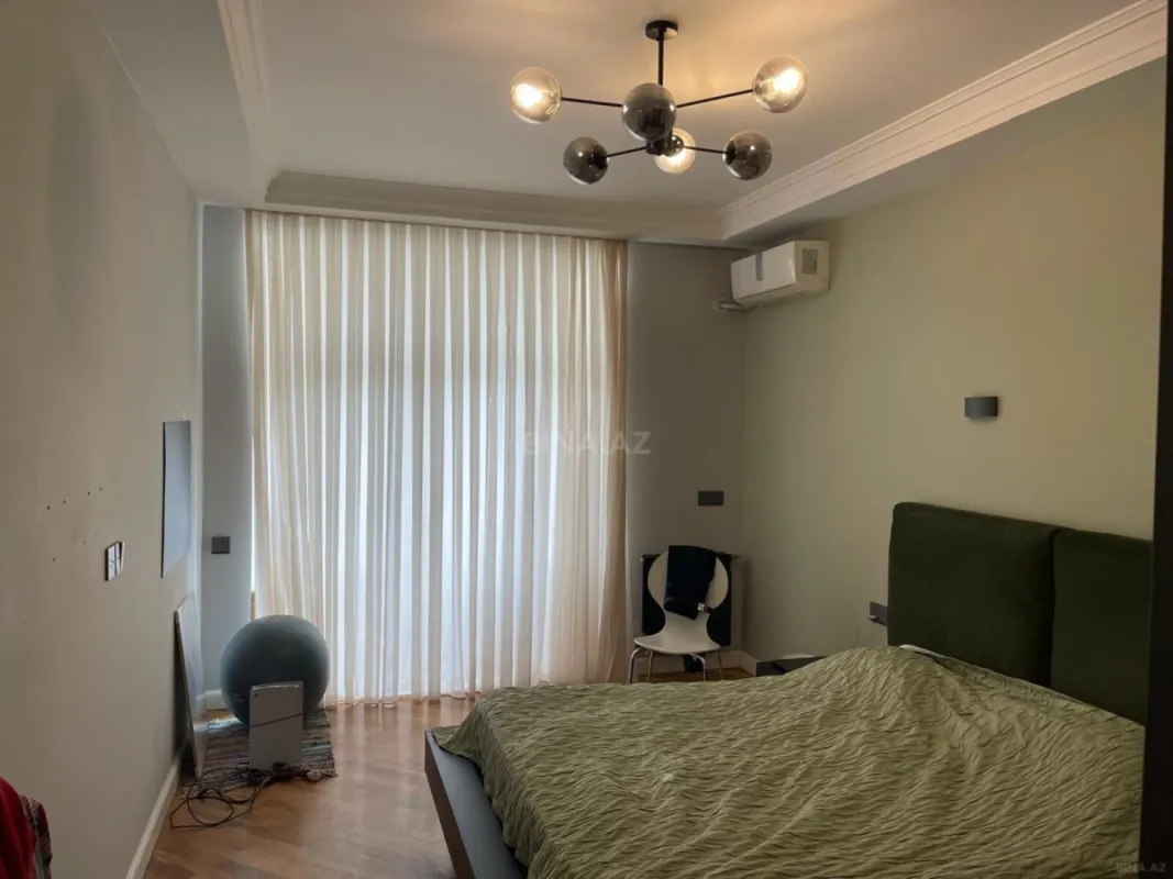 Satılır 3 otaqlı mənzil 70 m²
