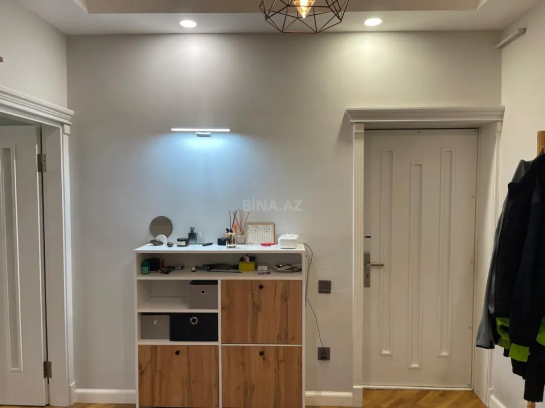 Satılır 3 otaqlı mənzil 70 m²