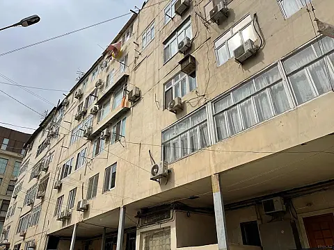 Satılır 3 otaqlı mənzil 70 m² — Bakı, Nizami 3 otaq 70.00 m²