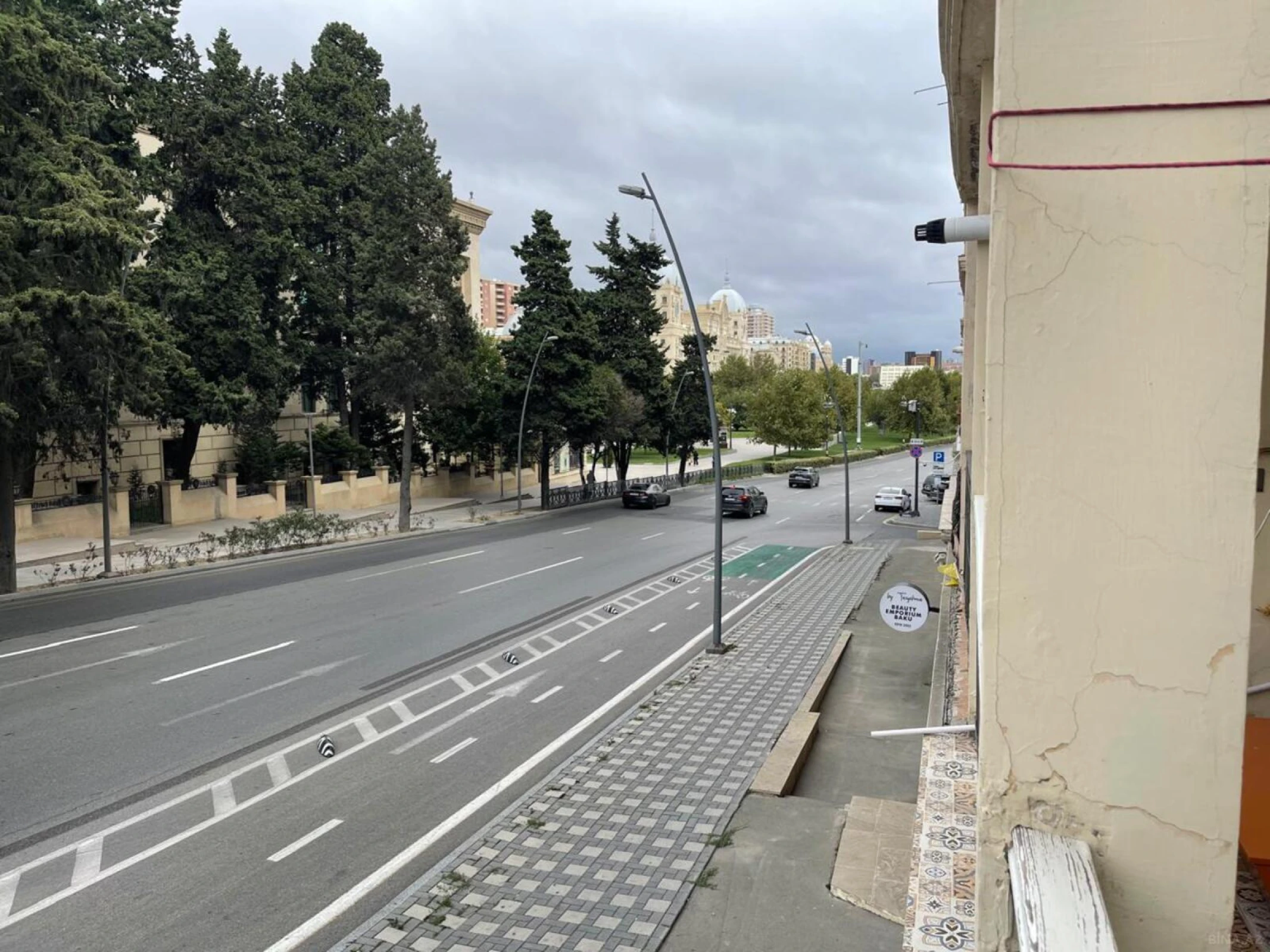 Satılır 3 otaqlı mənzil 70 m²