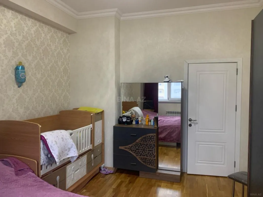 Satılır 2 otaqlı mənzil 60 m²