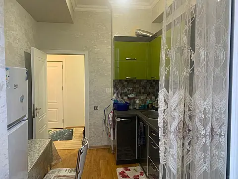 Satılır 2 otaqlı mənzil 60 m²