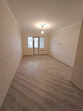 Satılır 1 otaqlı mənzil 40 m²