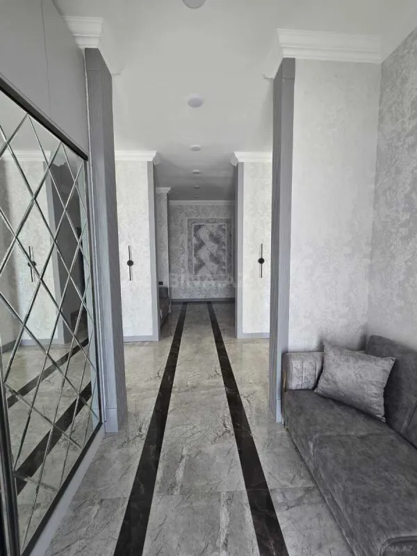 Kirayə verilir 4 otaqlı həyət evi 230 m²