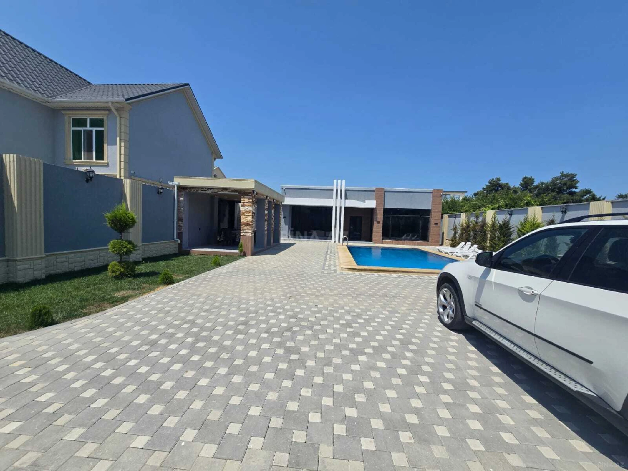 Kirayə verilir 4 otaqlı həyət evi 230 m²