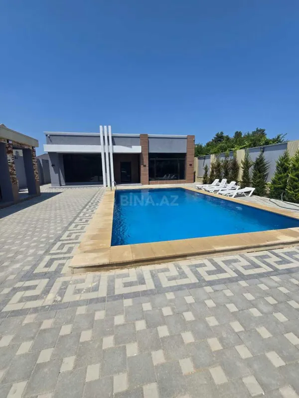 Kirayə verilir 4 otaqlı həyət evi 230 m²