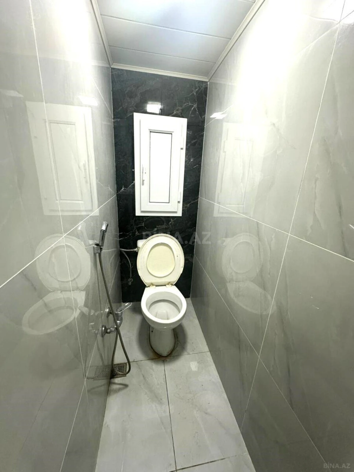 Kirayə verilir 2 otaqlı mənzil 65 m²