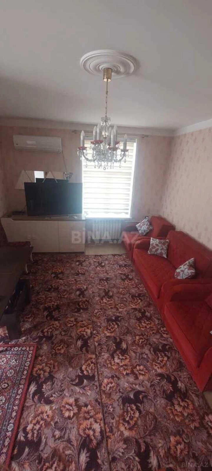 Satılır 1 otaqlı mənzil 40 m²