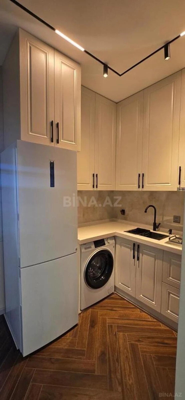 Kirayə verilir 2 otaqlı mənzil 60 m²