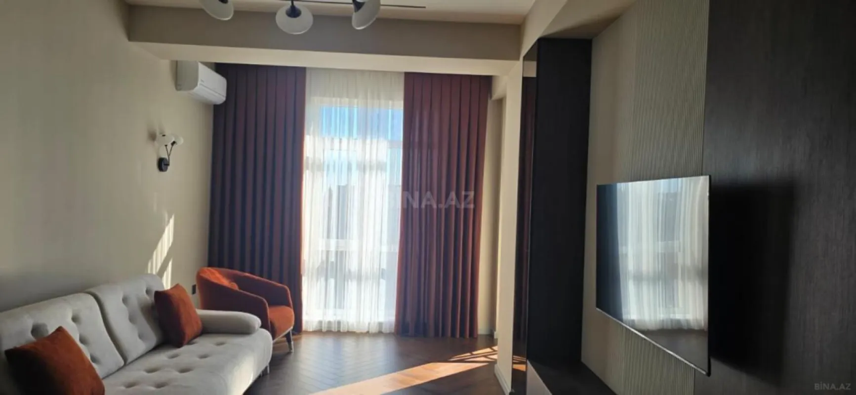 Kirayə verilir 2 otaqlı mənzil 60 m²